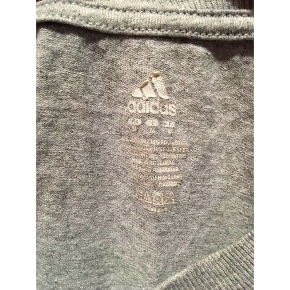 Pitt Panthers Football Size Medium Adidas T-Shirt